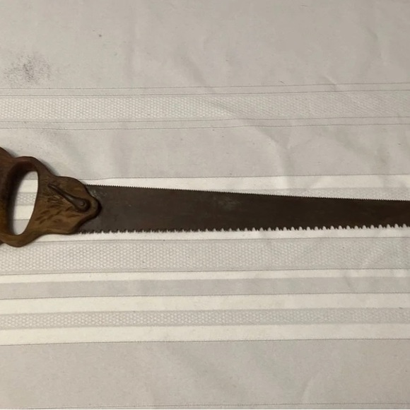 Hand Saw - Vintage  Unique Double Edge Hand Saw -Decorative Carved Wooden Handle - Picture 2 of 5